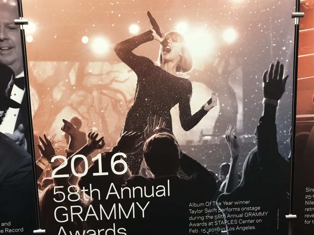 A Song for You': The Grammy Museum Experience at the Prudential Center” –  Writing New Jersey Life